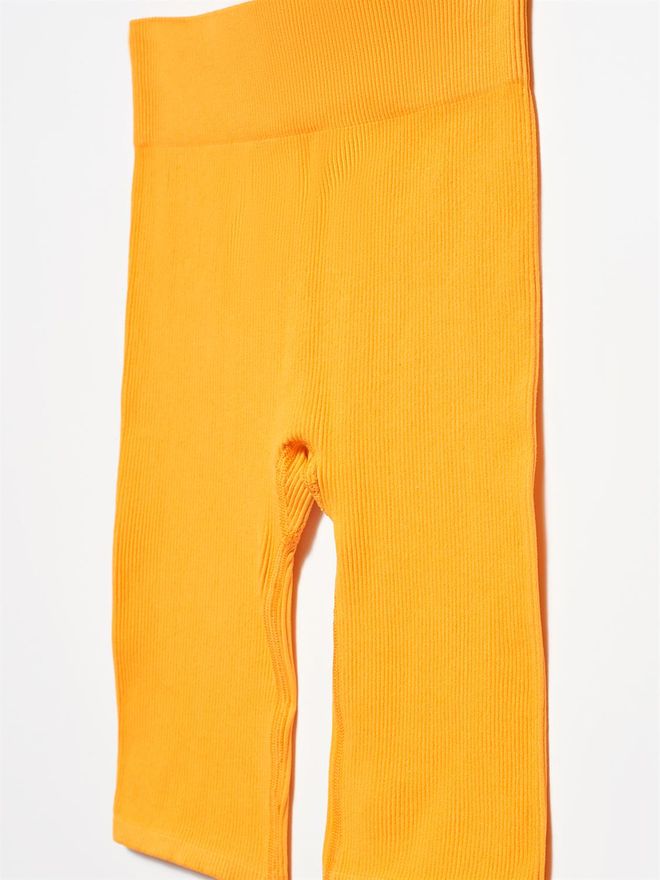 Ilia Orange Shorts Wholesale Clothing Gym