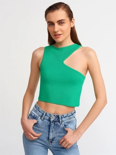 Ένα μοντέλο χονδρικής πώλησης ρούχων φοράει 11007 - Sweater - Green, τούρκικο Πουλόβερ χονδρικής πώλησης από Dilvin