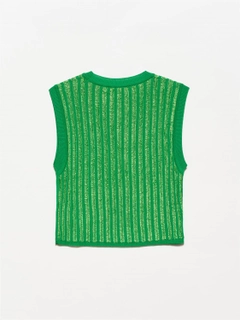 Ένα μοντέλο χονδρικής πώλησης ρούχων φοράει 19761 - Sweater - Green, τούρκικο Πουλόβερ χονδρικής πώλησης από Ilia