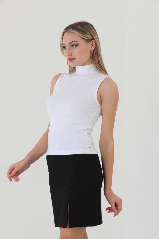 EDELLE Edelle White Turtleneck Zero Sleeve Ribbed Blouse Wholesale Clothing 4