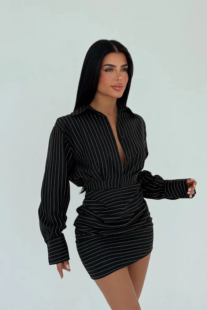 EYYO ATELIER Črna Črtasta Mini Obleka Z Ovratnikom Oblačila na debelo Eleganten