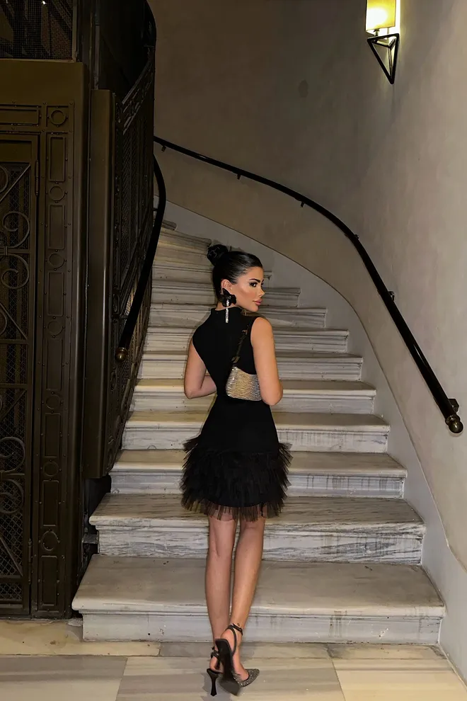 EYYO ATELIER Schwarzes Ärmelloses Kleid Mit Tülldetail Großhandelskleidung 9