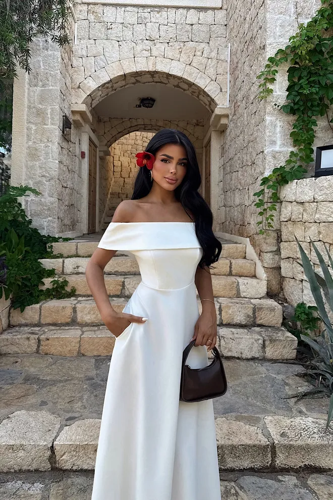 EYYO ATELIER Şık Beyaz A Kesim Maksı Elbise Omzu Açık Yaka Toptan Giyim Doğum Günü