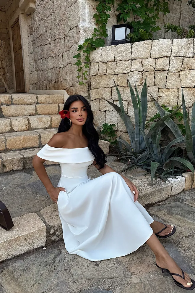 EYYO ATELIER Şık Beyaz A Kesim Maksı Elbise Omzu Açık Yaka Toptan Giyim 1