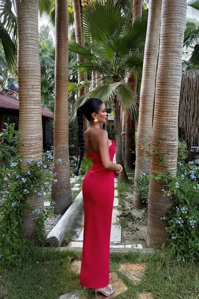 EYYO ATELIER Kırmızı Göz Alıcı Bodycon Elbise Kalp Yaka İle Toptan Giyim Bahar