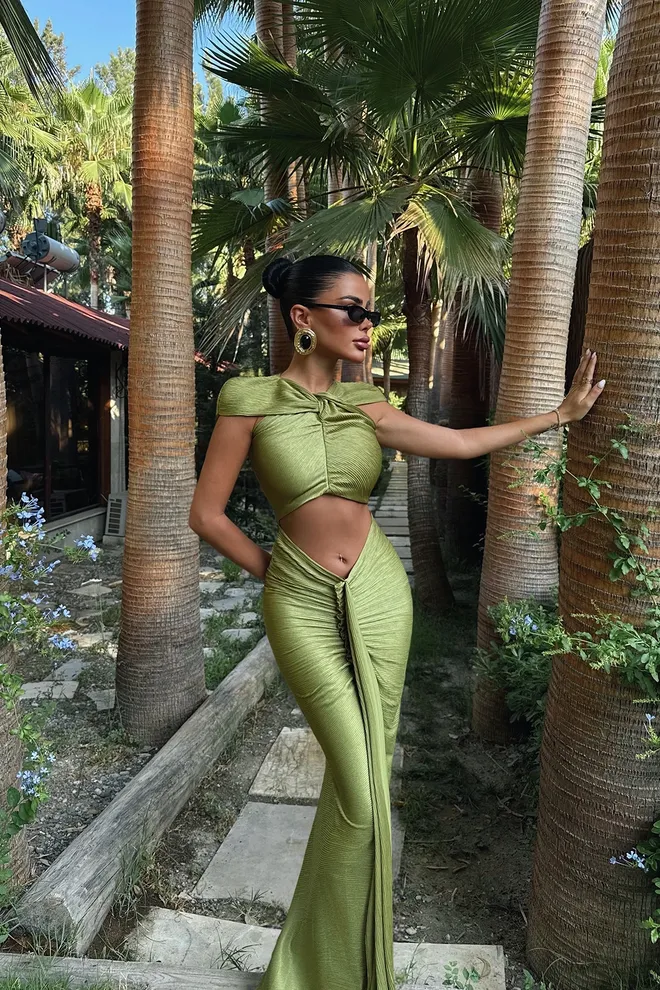 EYYO ATELIER Sexy Green Cut Out Floor Length Dress Wholesale Clothing 1