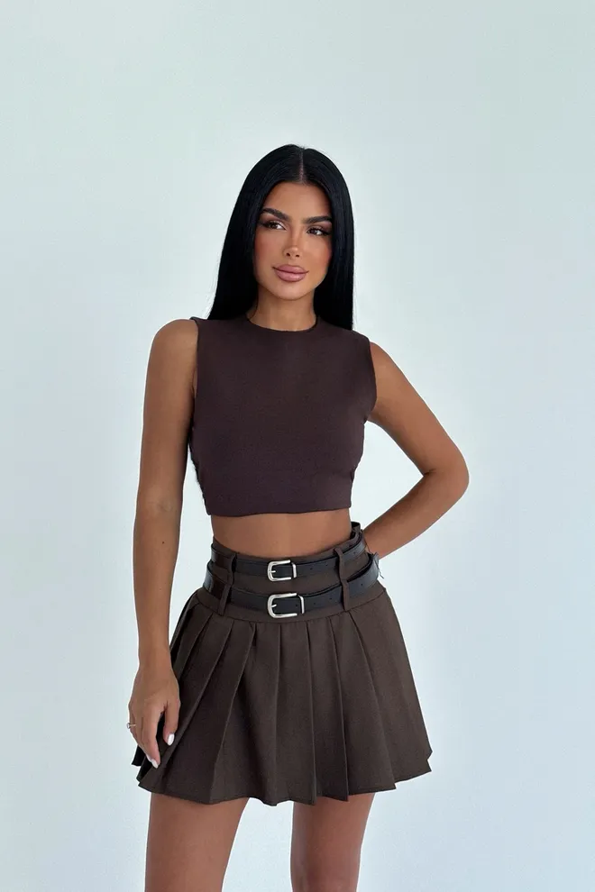 EYYO ATELIER Rjava Plisirana Mini Krilo Z Visokim Pasom Oblačila na debelo Ležerno