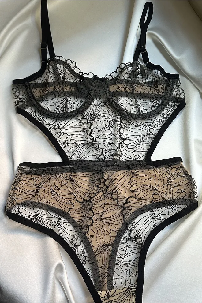 EYYO ATELIER Črna Seksi Eleganten Glam Bodi Oblačila na debelo Seksi