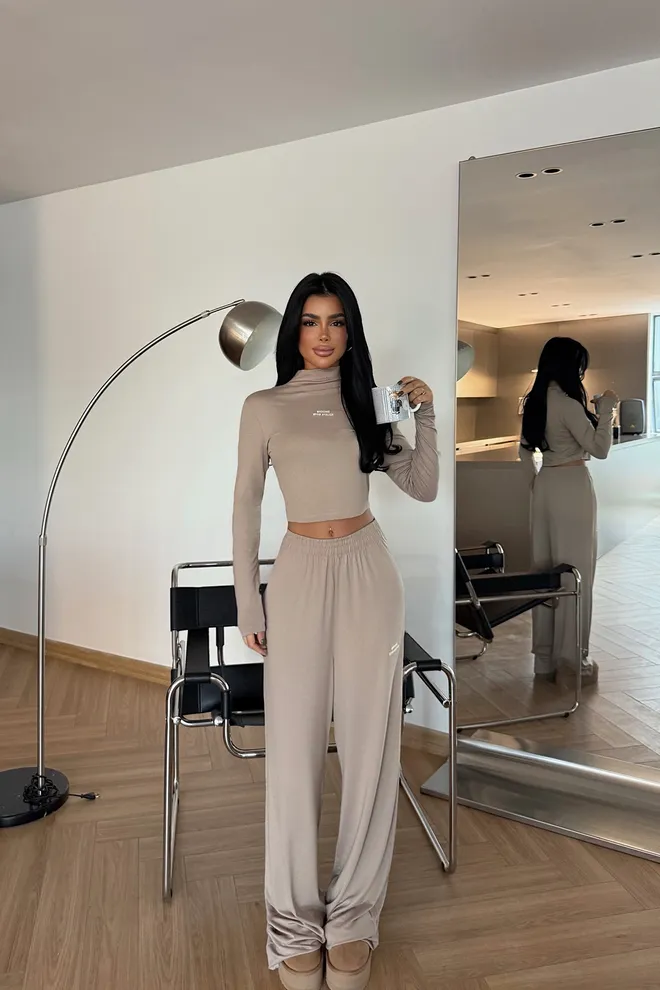 EYYO ATELIER Beige Tracksuit Oversized Fit Jogger With High Neck Wholesale Clothing Lounge