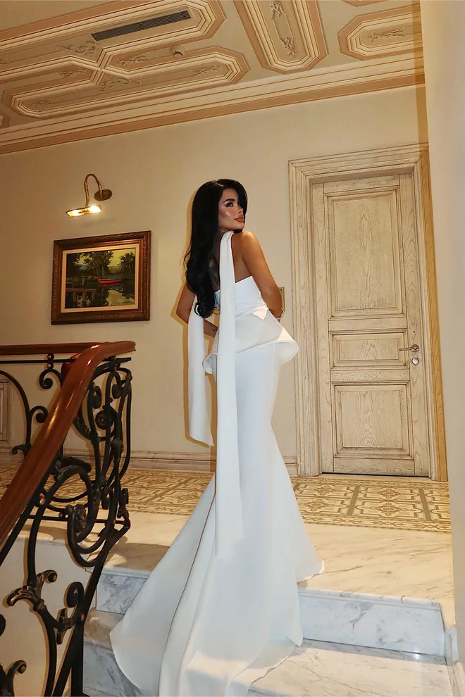 EYYO ATELIER Elegant White Sheath Dress Strapless Floor Length Wholesale Clothing Formal