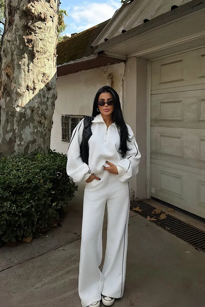 EYYO ATELIER Tuta Bianca Con Vestibilità Oversize E Pantaloni Palazzo Abbigliamento all'ingrosso Primavera