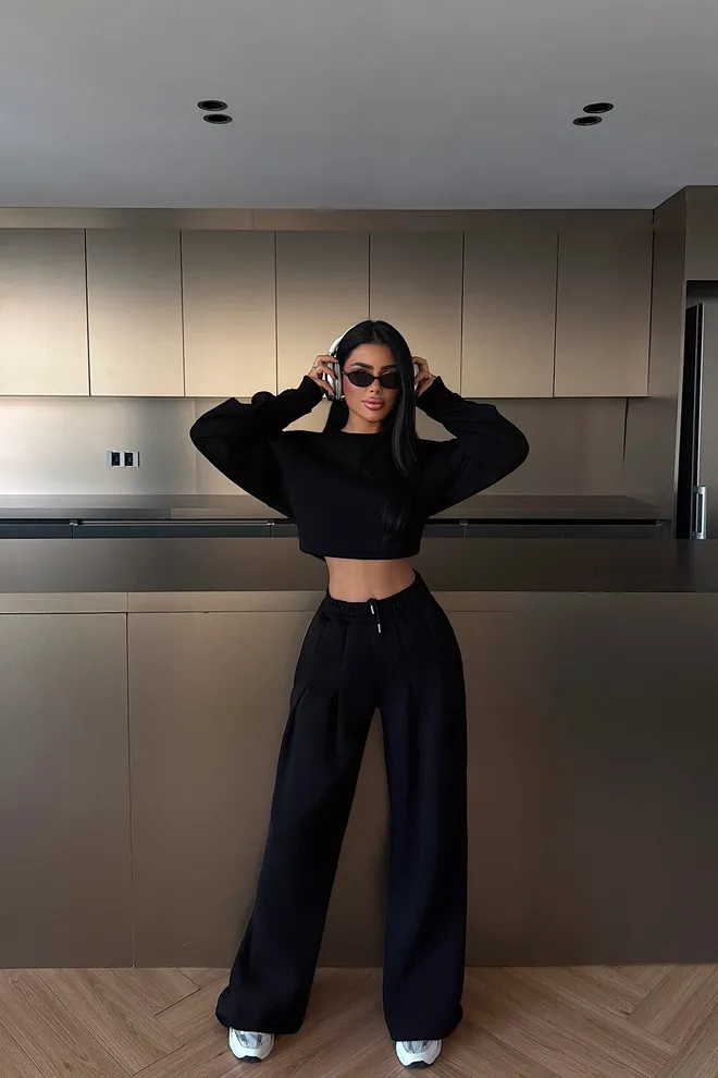 EYYO ATELIER Black Tracksuit Oversized Fit With Jogger Pants Wholesale Clothing 1