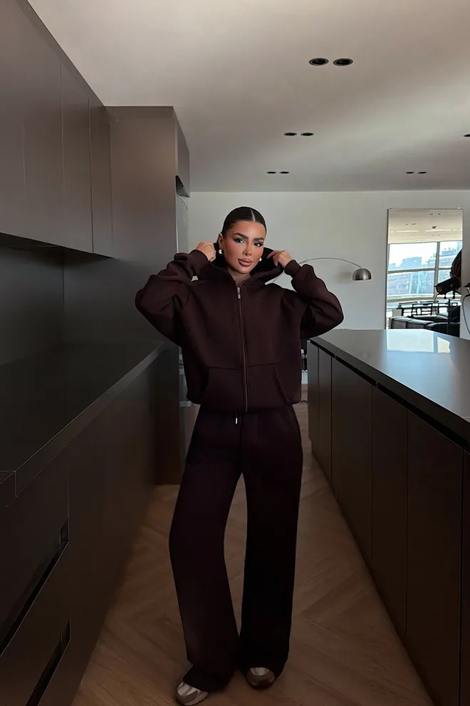 EYYO ATELIER Brown Oversized Fit Tracksuit With Hooded Neck Wholesale Clothing 1