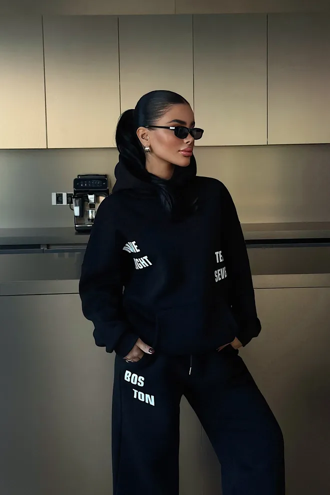 EYYO ATELIER Black Tracksuit For Sport & Casual Comfort Wholesale Clothing 1