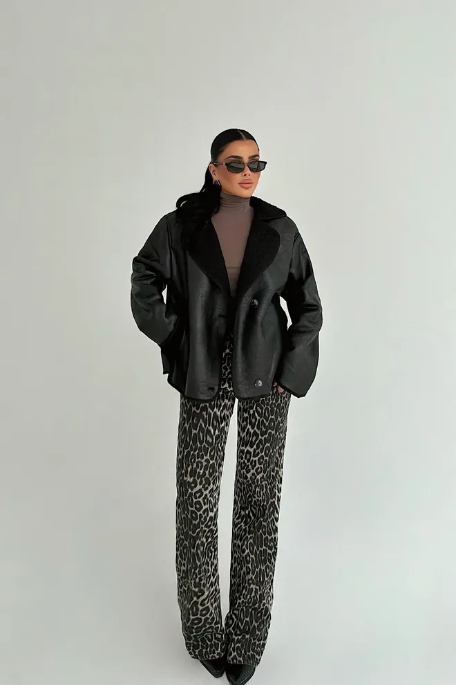 EYYO ATELIER Čierna Dvojradová Bunda Bunda Veľkoobchod s oblečením 1