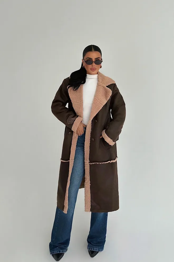 EYYO ATELIER Cappotto Marrone Doppiopetto In Pelliccia Con Colletto Dentellato Abbigliamento all'ingrosso Casuale