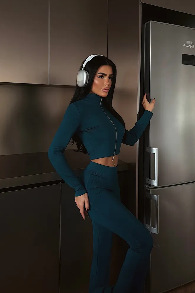 EYYO ATELIER Chándal Azul Marino Con Corte Ajustado Y Pierna Acampanada Ropa al por mayor 1