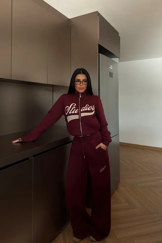 EYYO ATELIER Claret Red Tracksuit With Letter Print And Palazzo Pants Wholesale Clothing 1