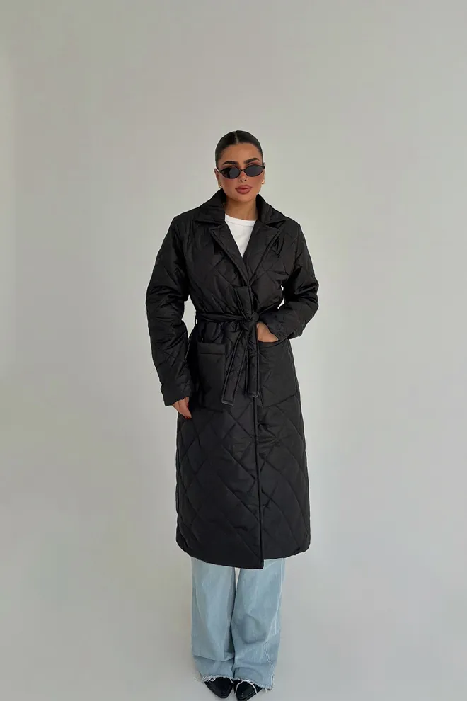 EYYO ATELIER Siyah Kapitone Desenli Anvelop Ceket Toptan Giyim Tesettür