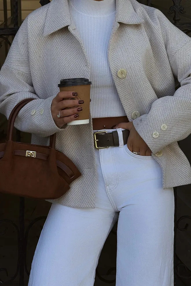 EYYO ATELIER Jachetă Cu Guler Dublu Cu Detaliu De Buzunar Crem Îmbrăcăminte cu ridicata Casual