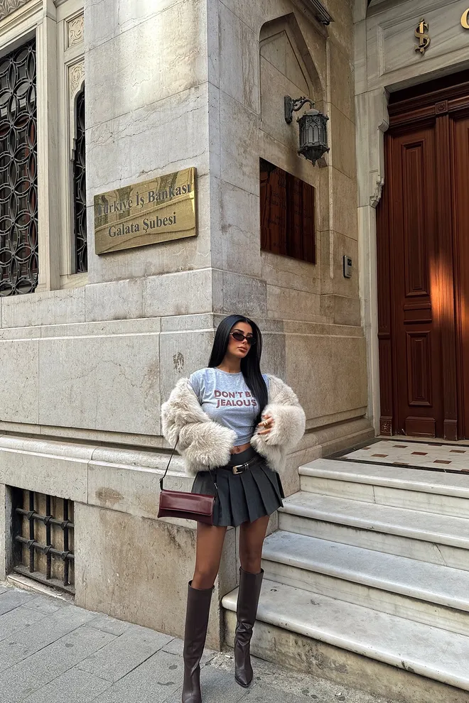 EYYO ATELIER Cream Short Fur Wholesale Clothing Elegant