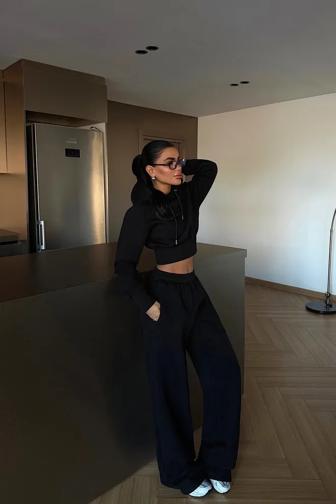 EYYO ATELIER Black Tracksuit Oversized Fit Palazzo Pants Hoodie Wholesale Clothing 1