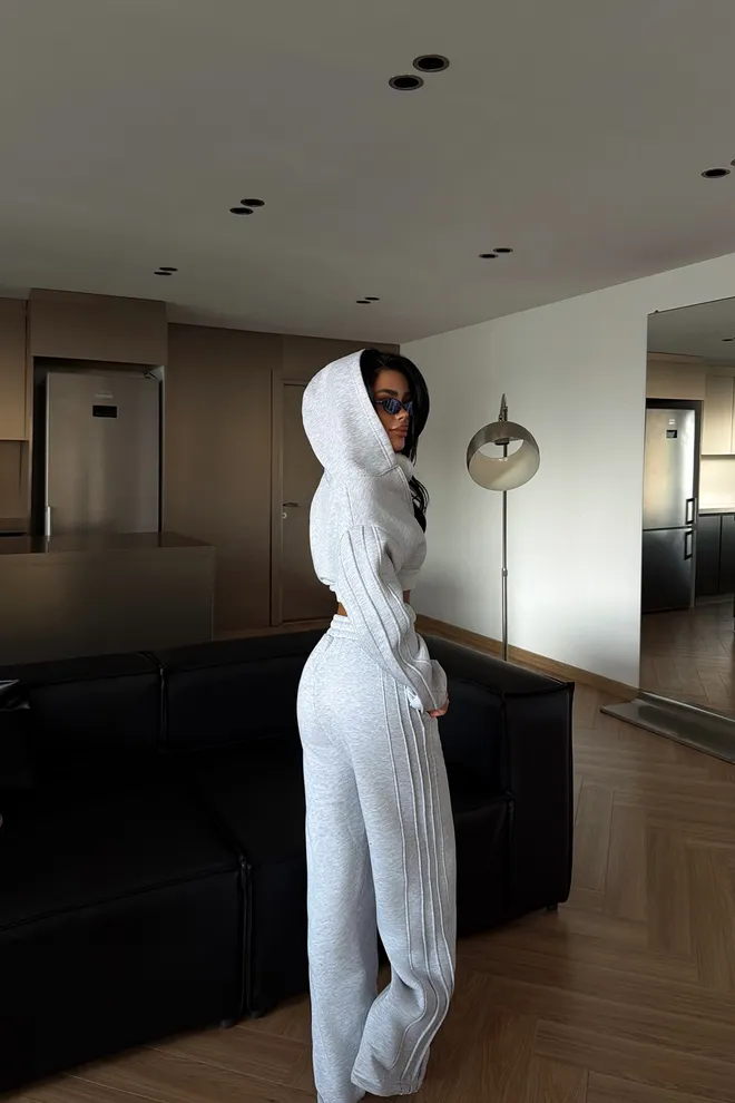 EYYO ATELIER Grey Slim Fit V Neck Jogger Tracksuit Wholesale Clothing Spring