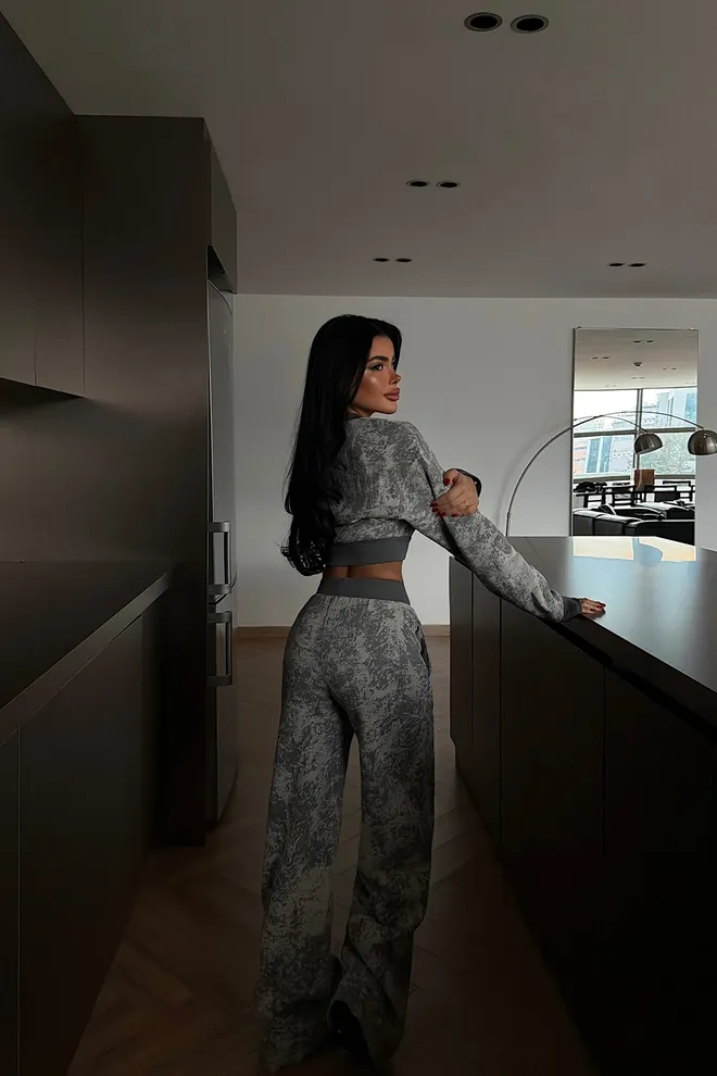 EYYO ATELIER Grey Tracksuit With Brush Stroke Pattern Sporty & Casual Wholesale Clothing Spring