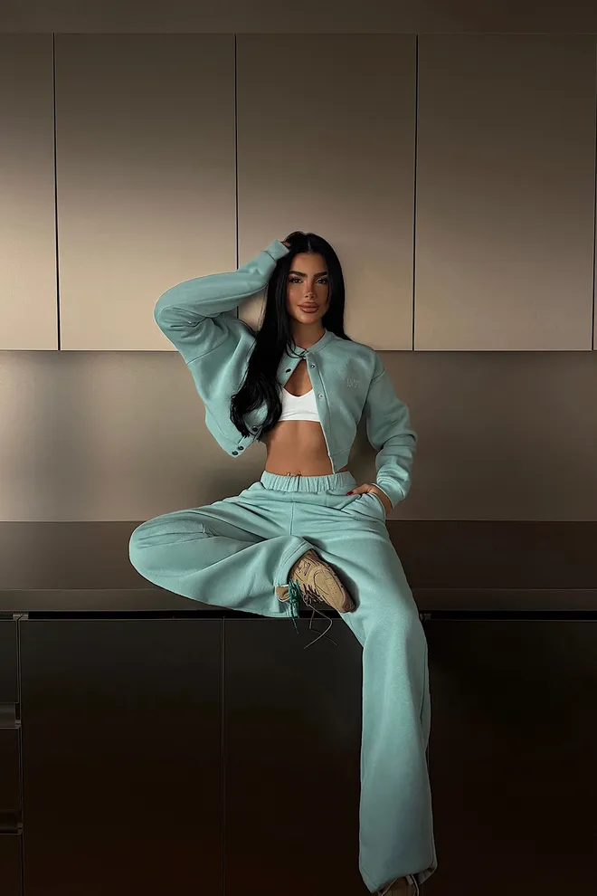 EYYO ATELIER Zielony Dres Z Szerokimi Spodniami Jogger Hurtowa sprzedaż odzieży Casual