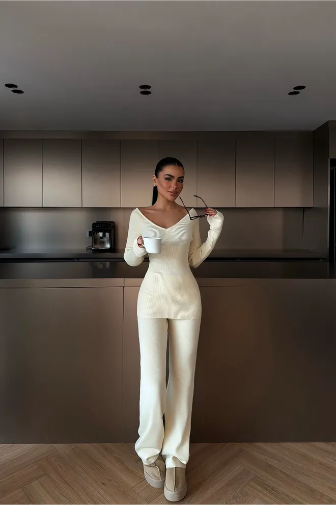 EYYO ATELIER Bež Eleganten Ležeren Set Oblačila na debelo Skromno