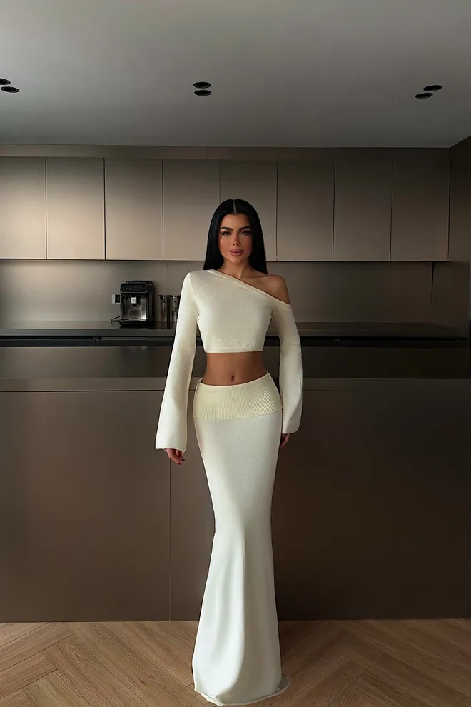 EYYO ATELIER Smėlio Čiuožėjos Aptempta Ir Platėjanti Rinkinys Didmeninė prekyba drabužiais Čiuožėjos