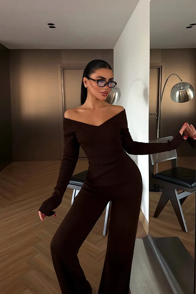 EYYO ATELIER Set Maro Slim Fit Palazzo Cu Decolteu Fără Umeri Îmbrăcăminte cu ridicata Lejer