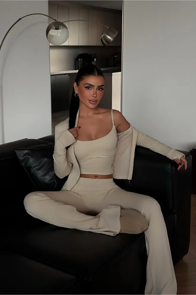 EYYO ATELIER Beige Décontracté Sport Sexy Ensemble Vêtements en gros Lounge