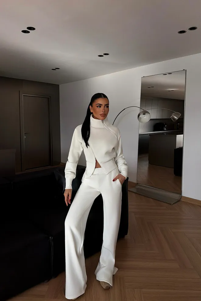 EYYO ATELIER Biela Tepláková Súprava S Rozšírenými Palazzo Nohavicami Veľkoobchod s oblečením Neformálny