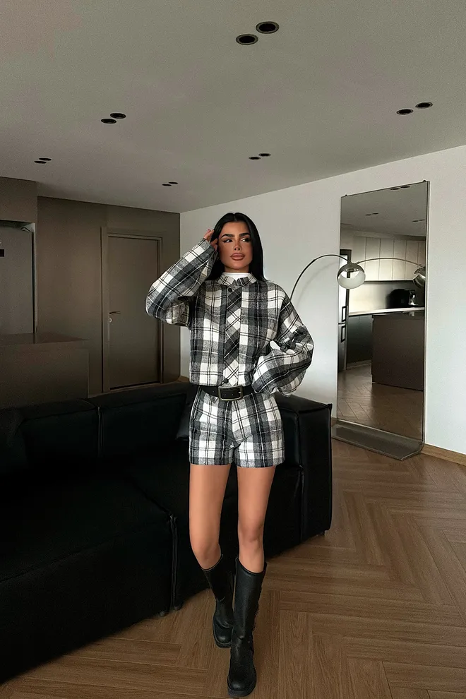 EYYO ATELIER Black Checkered Paper Bag Shorts Set Wholesale Clothing 1