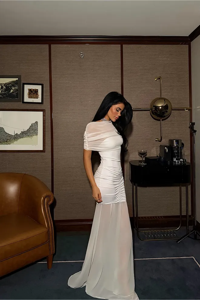 EYYO ATELIER Ασπρο Κομψό Glam Φόρεμα Θήκη Χονδρικό εμπόριο ενδυμάτων Κοκτέιλ