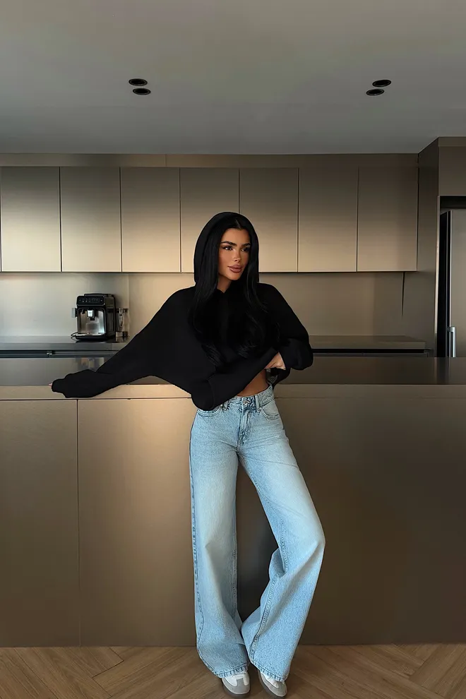 EYYO ATELIER Black Sequined Streetwear Crop Hoodie Oversized Fit Wholesale Clothing Lounge