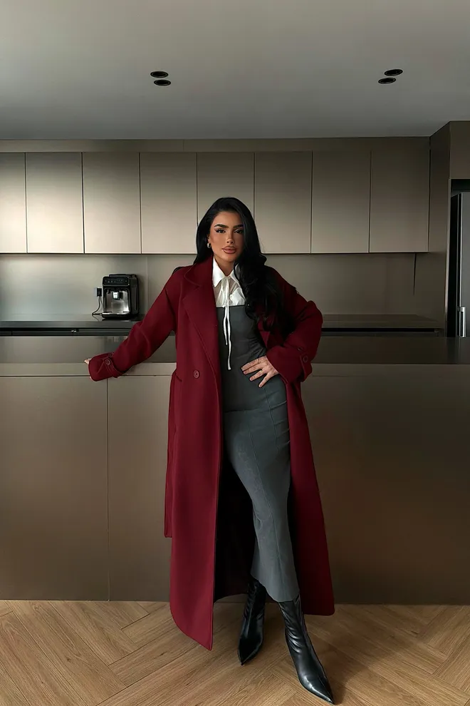 EYYO ATELIER معطف أرجواني داكن التفاف على طويل واسع أنيق ملابس بالجملة غير رسمي