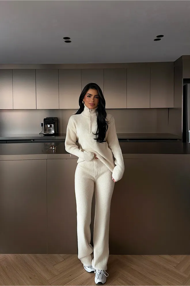 EYYO ATELIER Conjunto Deportivo Casual Beige Con Pantalones Palazzo Ropa al por mayor Modesto