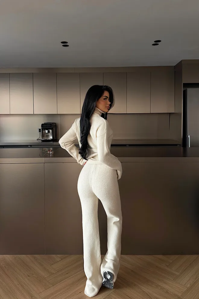 EYYO ATELIER Béžová Neformálna Športová Súprava S Palazzo Nohavicami Veľkoobchod s oblečením Jeseň