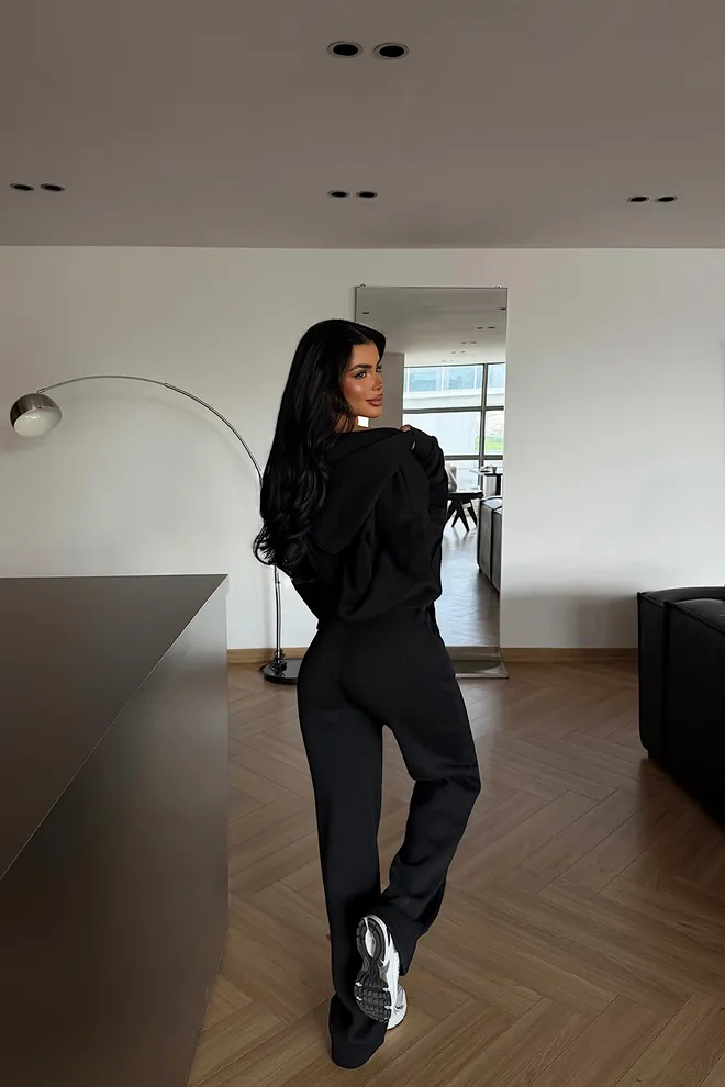 EYYO ATELIER Súprava Neformálny Šport Streetwear Čierna Veľkoobchod s oblečením Jar