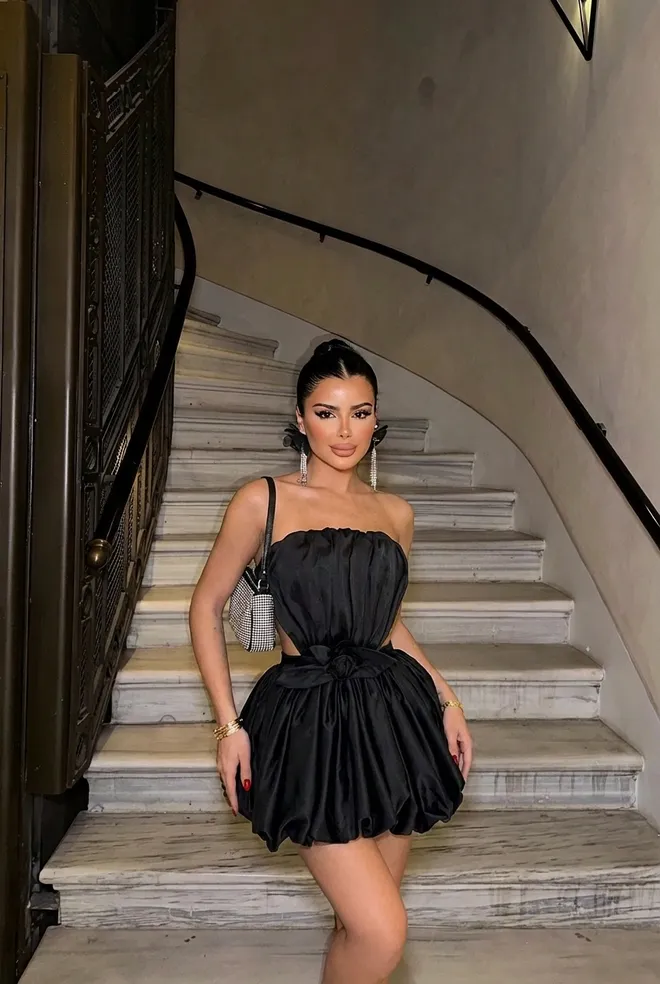 EYYO ATELIER Czarna Elegancka Seksowna Mini Sukienka Bandeau Hurtowa sprzedaż odzieży Seksowny