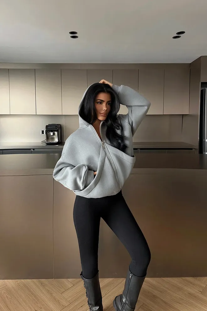 EYYO ATELIER Szary Kardigan Oversize Z Kieszenią Kangurka Hurtowa sprzedaż odzieży Casual