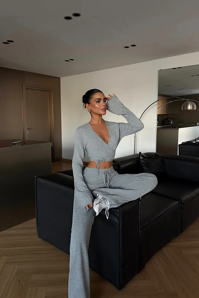 EYYO ATELIER Szary Casual Sportowy Odzież Uliczna Komplet Hurtowa sprzedaż odzieży Casual