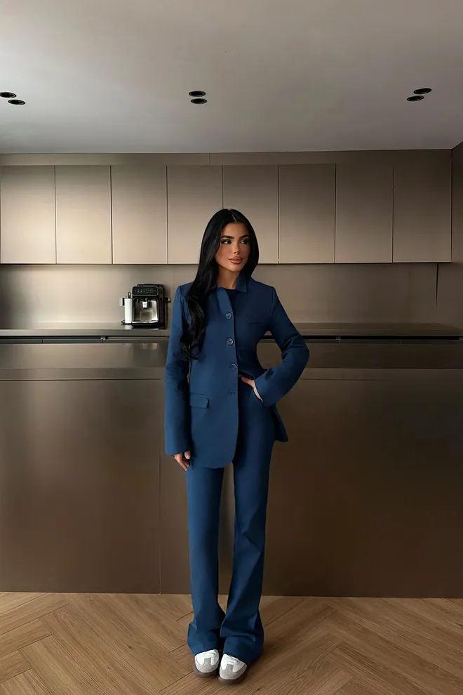 EYYO ATELIER Elegancki Granatowy Garnitur Slim Fit Hurtowa sprzedaż odzieży Formalny