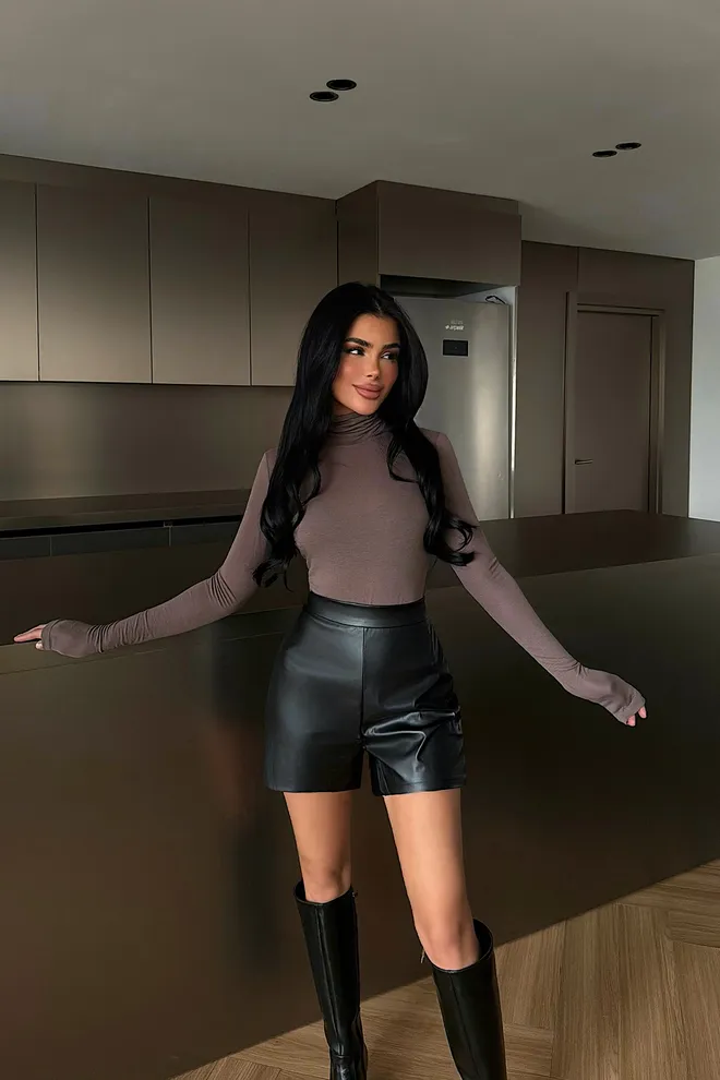 EYYO ATELIER Black Sexy Casual Elegant Streetwear Glam Bermuda Shorts Wholesale Clothing 1