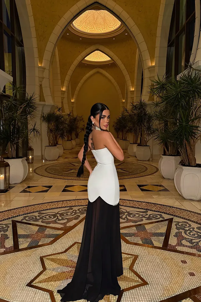 EYYO ATELIER فستان أسود أنيق غمد بدون حمالات طول الأرضية ملابس بالجملة ربيع