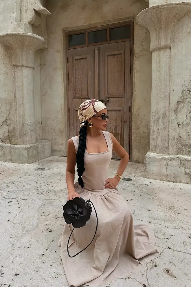 EYYO ATELIER Bej Kare Yakalı Fit & Flare Elbise Toptan Giyim Ev Hali