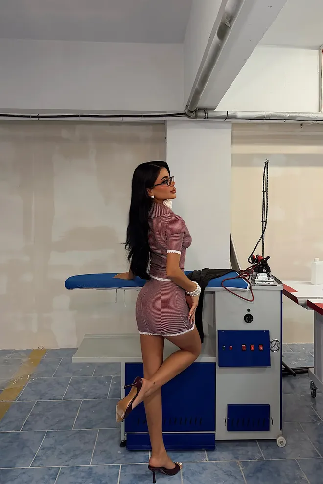 EYYO ATELIER Claret Red Elegant Striped Bodycon Set Wholesale Clothing 5