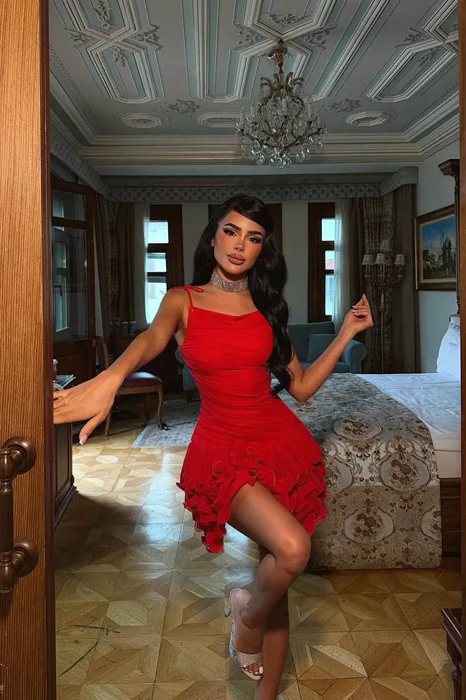 EYYO ATELIER Red Sexy Glam Bodycon Dress With Square Neck Wholesale Clothing Spring